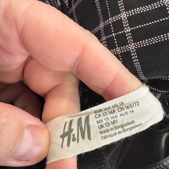 H&M Black & White Plaid Flare Leg Pull On Pants Girls Size 18 Preppy - Picture 5 of 7